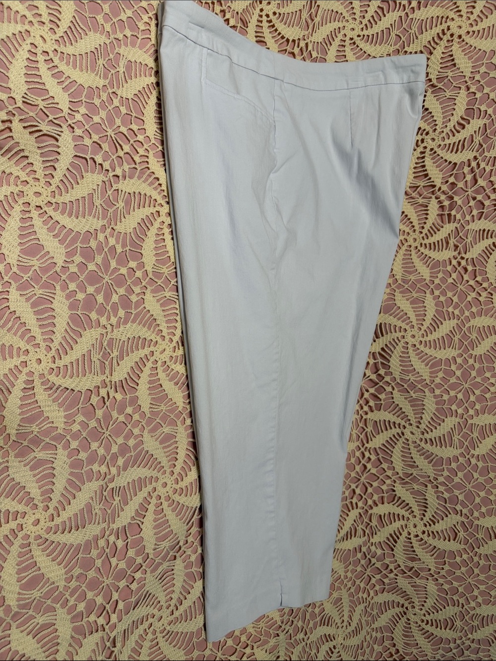 George White Cropped Ponte Capri Pants